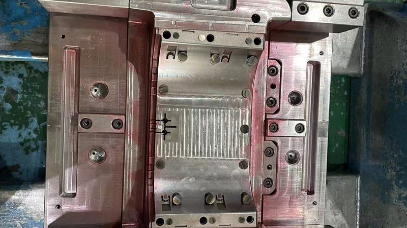 东莞模具钢零售报价波动背后，H13钢价到底被什么左右