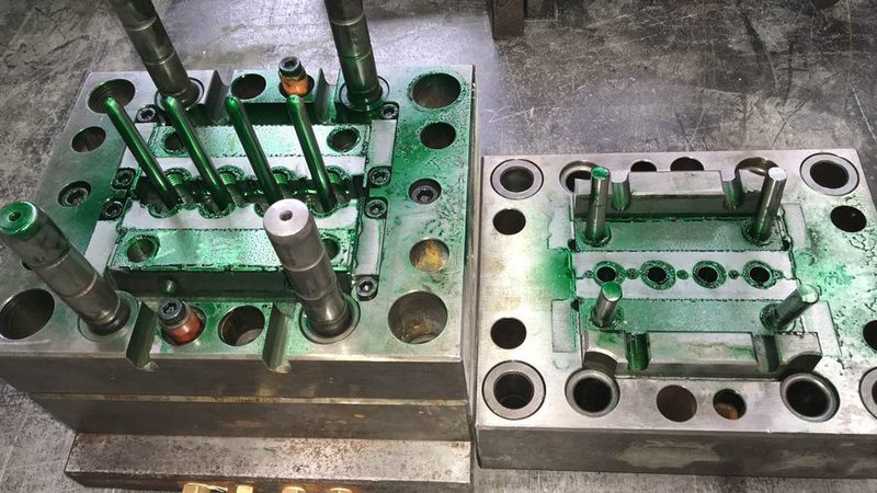 拉伸模具定制：材质选择背后的关键考量