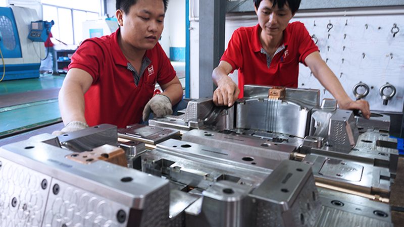 双色模具加工：揭秘广东优质厂家的核心优势**